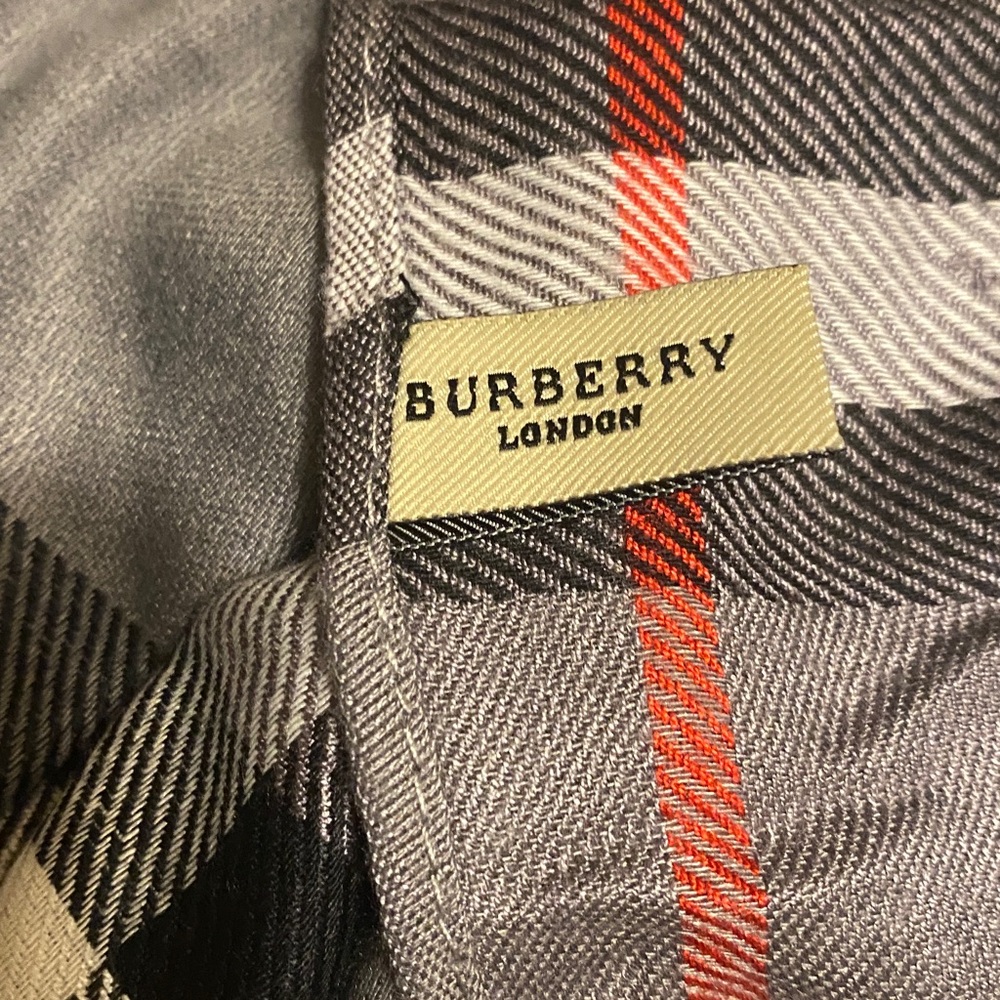 Burberry Gray Plaid scarf/shawl with Black, White & Red Accents - Picture 2 of 5